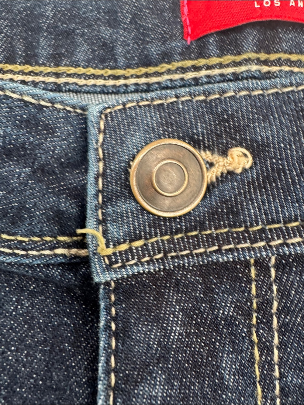 Guess Los Angeles Indigo Wash Cuffed Denim Shorts Rise 8.5" Inseam 3" Size 6 - Picture 5 of 13